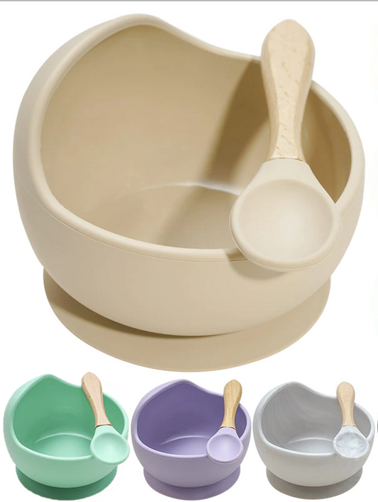 Bowl and spoon set.