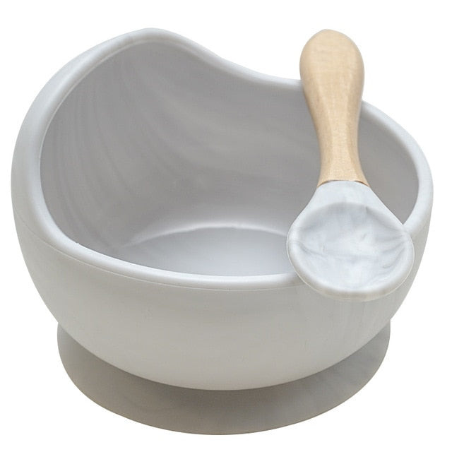 Bowl and spoon set.