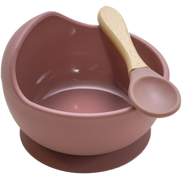 Bowl and spoon set.