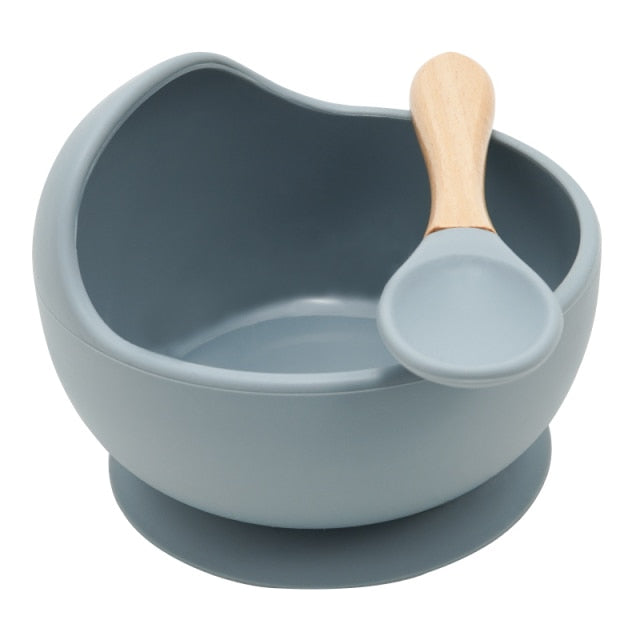 Bowl and spoon set.